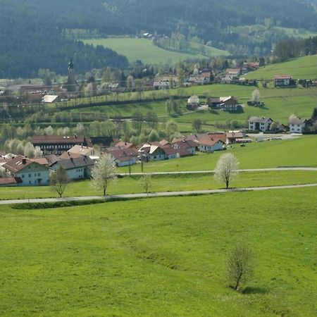 Apartment In The Bavarian Forest With Balcony Драксельсрид Экстерьер фото