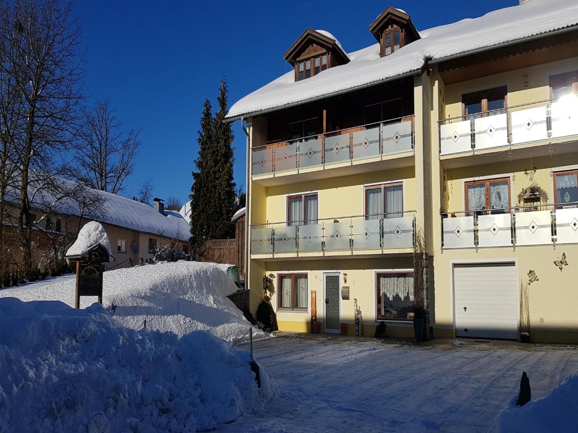 Apartment In The Bavarian Forest With Balcony Драксельсрид Экстерьер фото